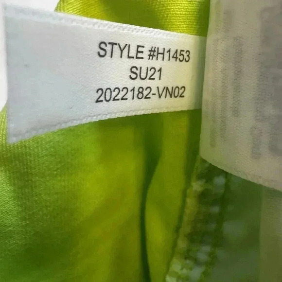 Shorts Bundle of 2 Green Chino J Crew/ I-N-C Womens Sz 12 Casual Wicked Alphaba - Picture 13 of 13